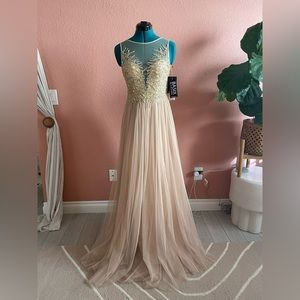 NWT Basix Black Label Illusion Neckline Beaded Evening Gown